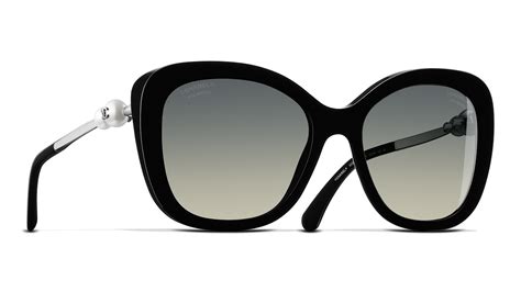 chanel occhiali da sole logo|Chanel sunglasses new collection.